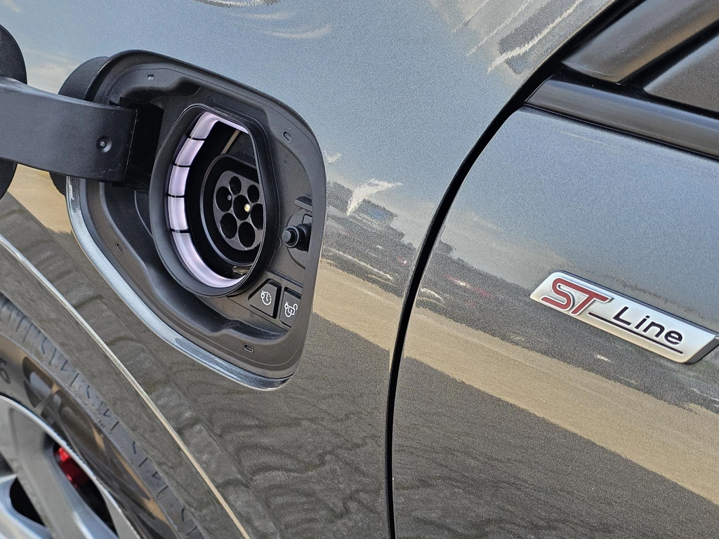 Ford Kuga – foto 32