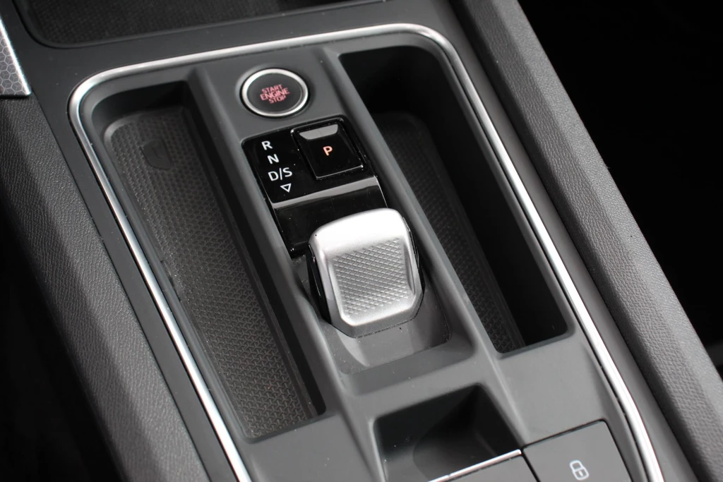 SEAT Leon – foto 18
