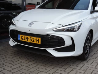 MG MG3 – thumbnail 2