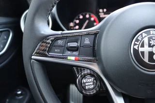 Alfa Romeo Giulia – thumbnail 19