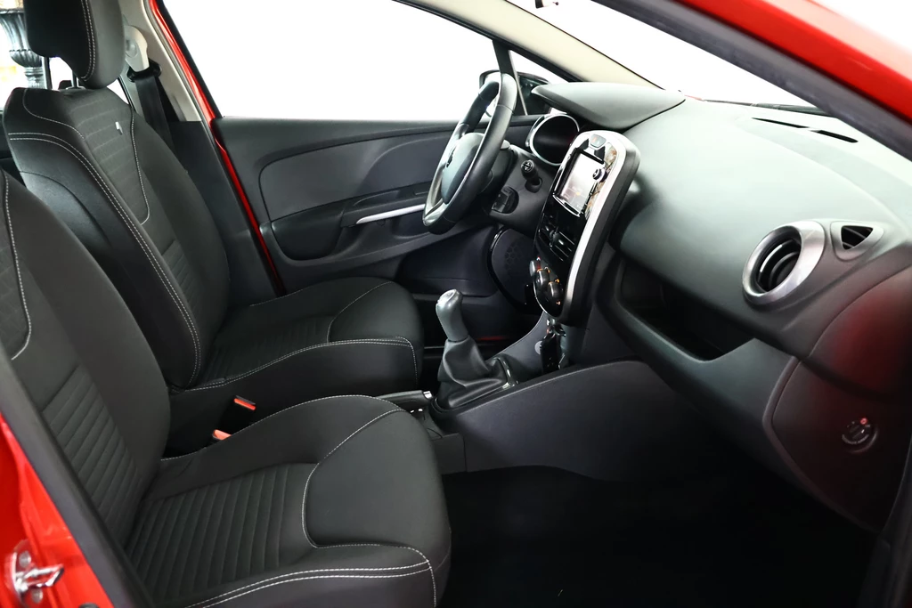 Renault Clio – foto 12