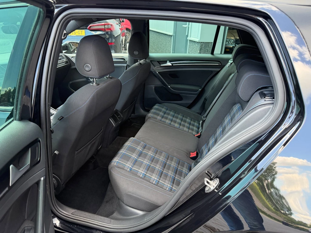 Volkswagen Golf – foto 11