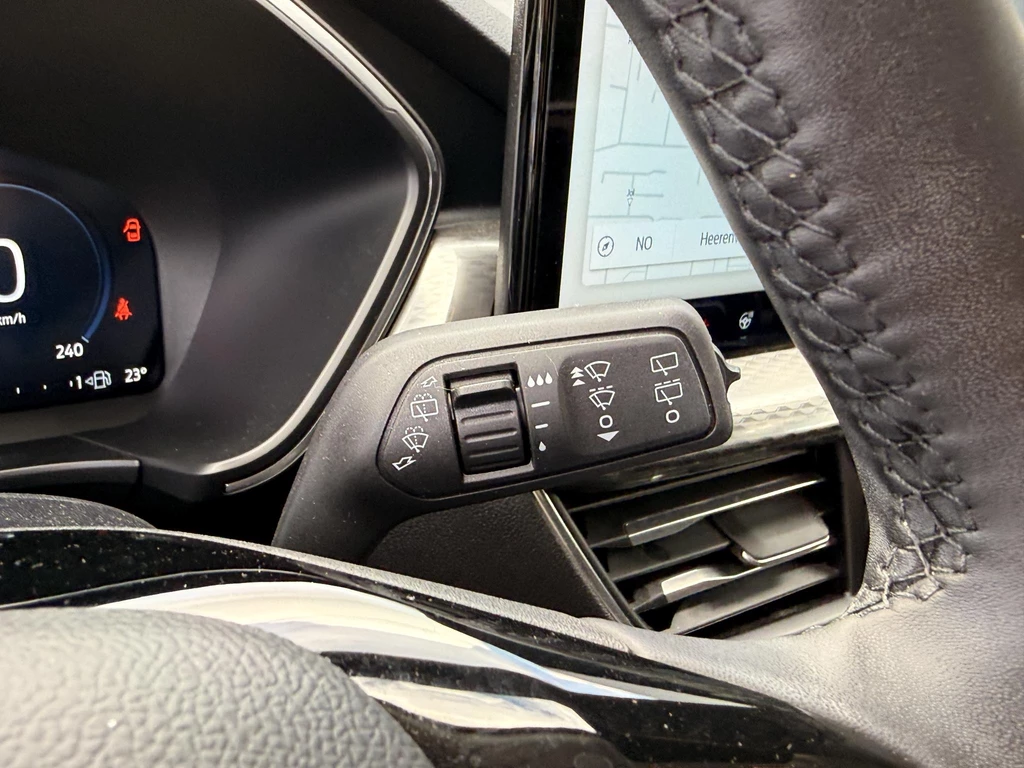 Ford Kuga – foto 10
