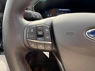 Ford Kuga – thumbnail 11