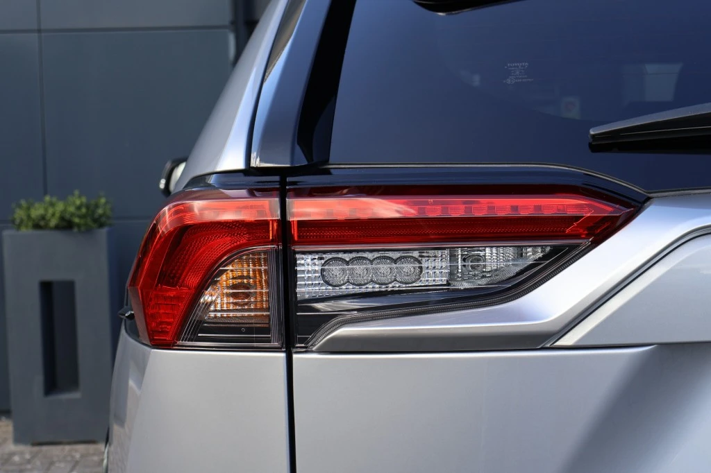 Toyota RAV4 – foto 16