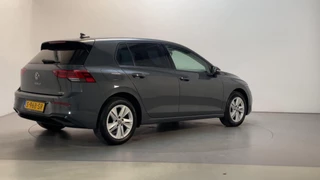 Volkswagen Golf – thumbnail 5