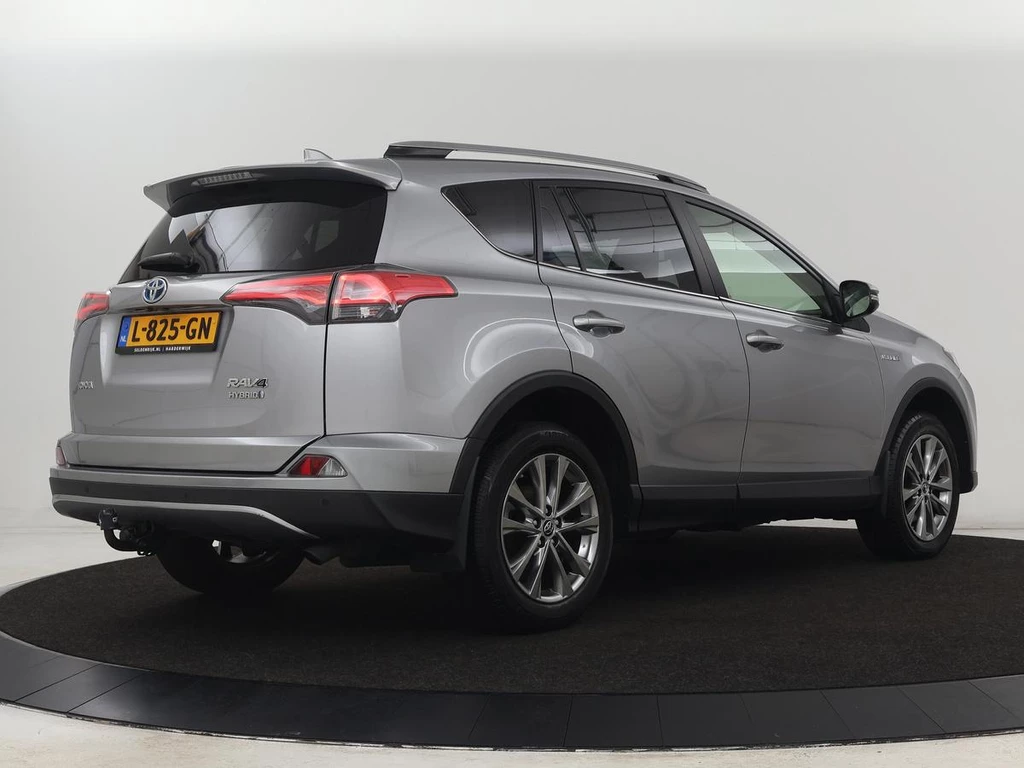 Toyota RAV4 – foto 3