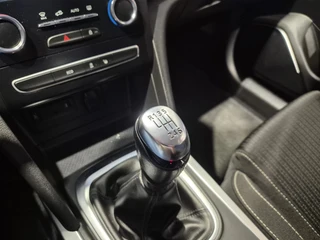 Renault Mégane Estate – thumbnail 18