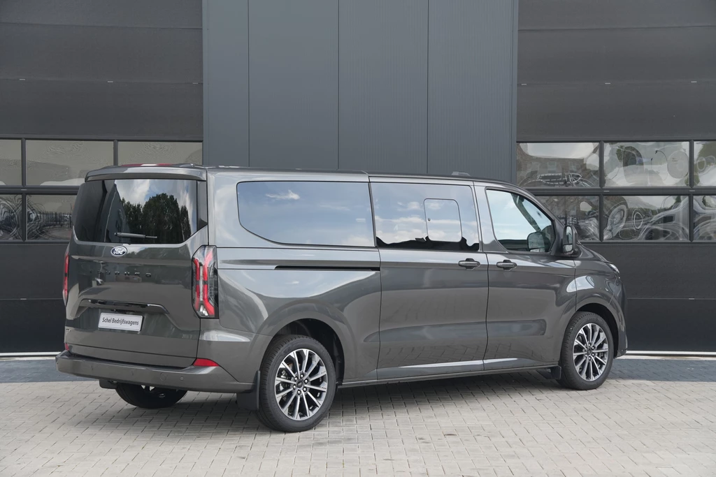 Ford Tourneo Custom – foto 5