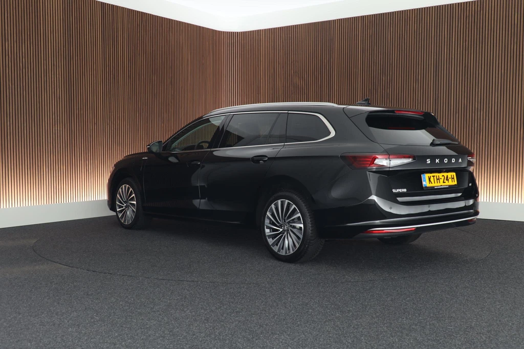 Škoda Superb – foto 3