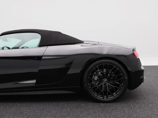 Audi R8 – thumbnail 33