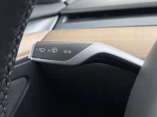 Tesla Model 3 – thumbnail 36