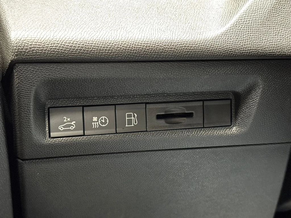 Peugeot 408 – foto 20