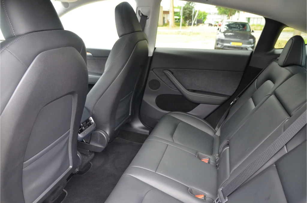 Tesla Model Y – foto 13