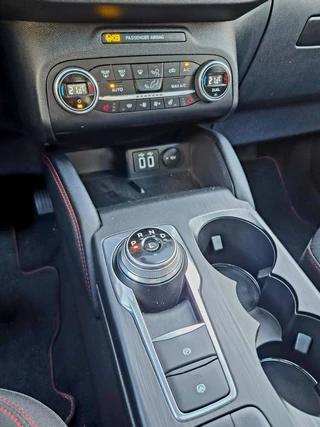 Ford Kuga – thumbnail 31