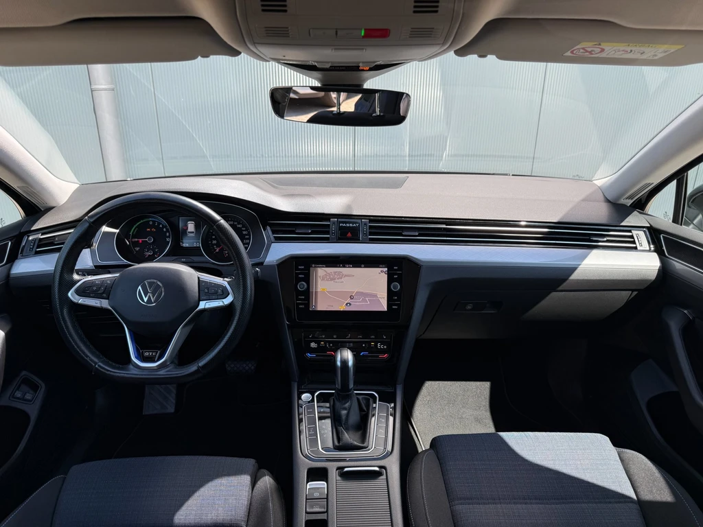 Volkswagen Passat – foto 12