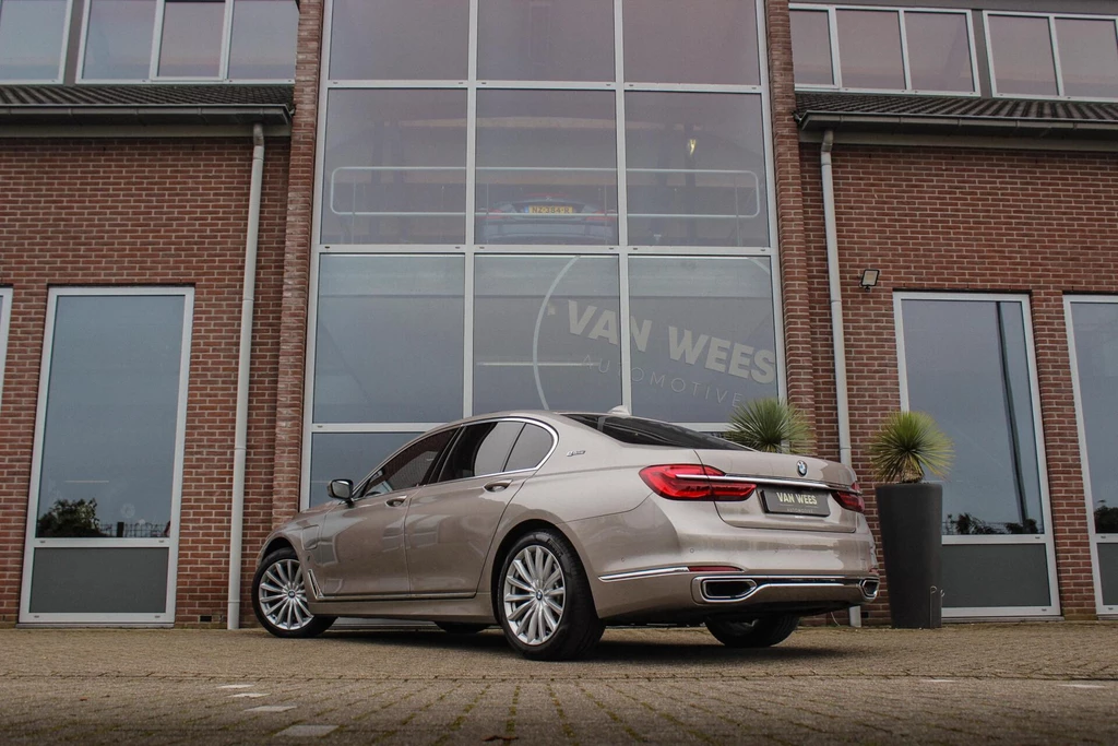 BMW 7 Serie – foto 2