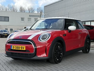 MINI Cooper – thumbnail 1