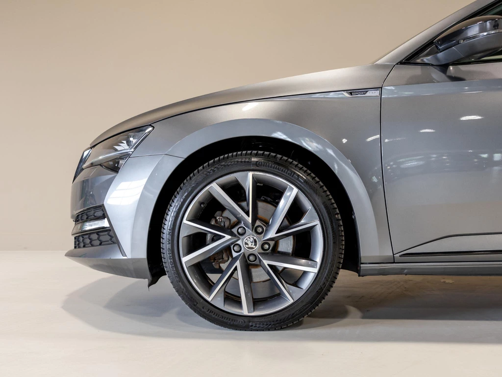 Škoda Superb – foto 17