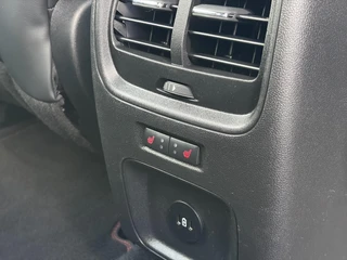 Ford Kuga – thumbnail 25
