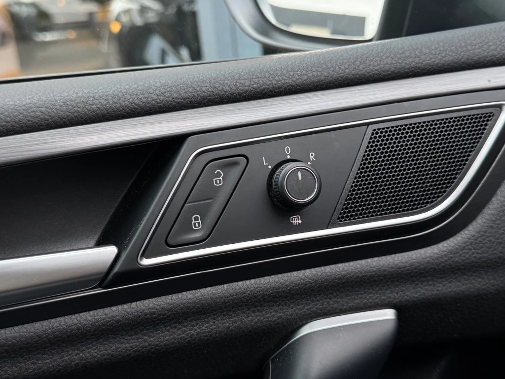 Volkswagen Golf Sportsvan – foto 13