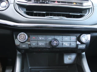 Jeep Compass – thumbnail 19