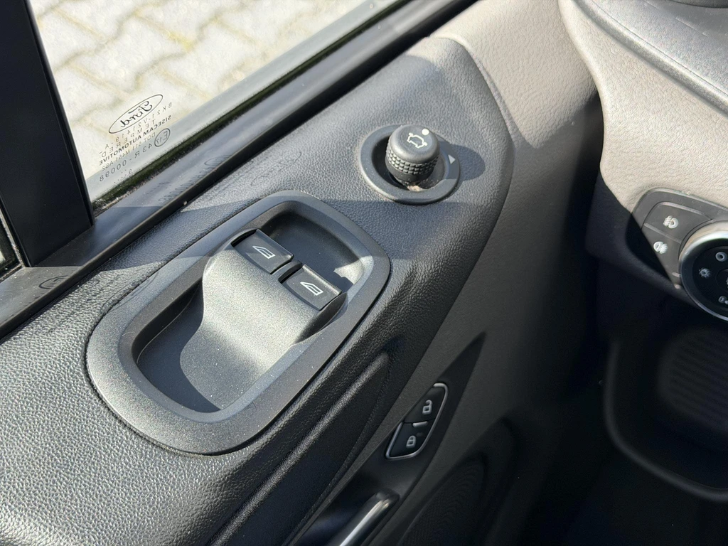 Ford Transit Custom – foto 36