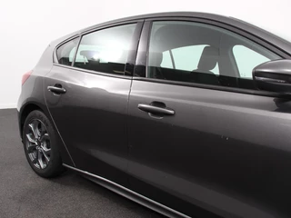 Ford Focus – thumbnail 6