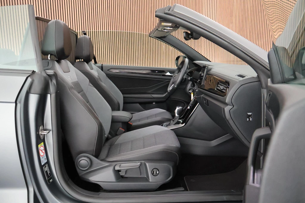 Volkswagen T-Roc – foto 7