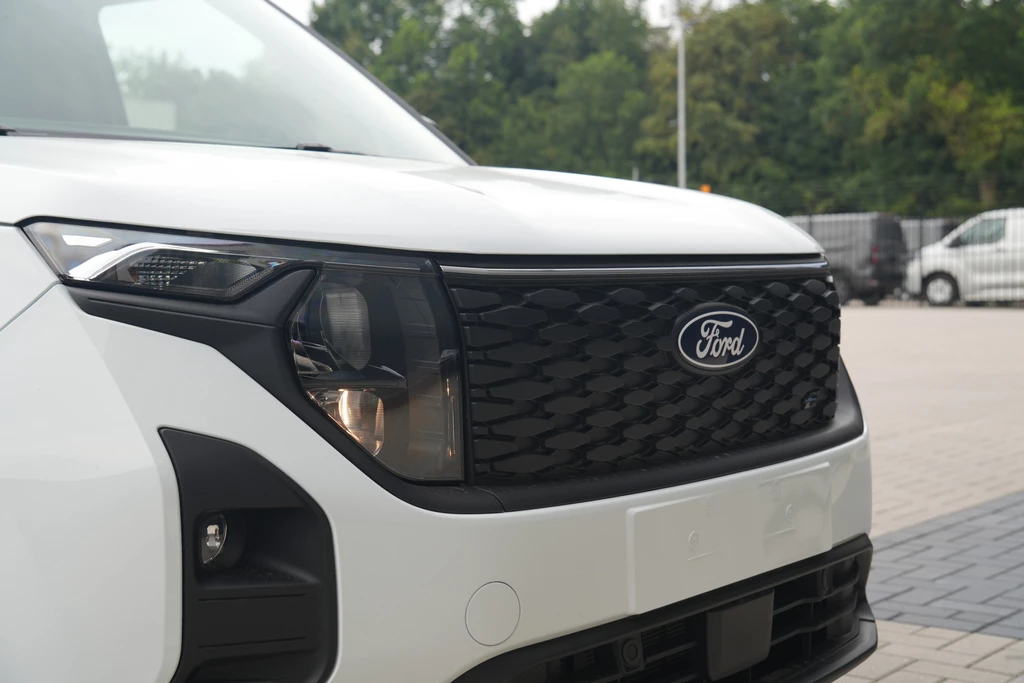 Ford E-Transit Courier – foto 38