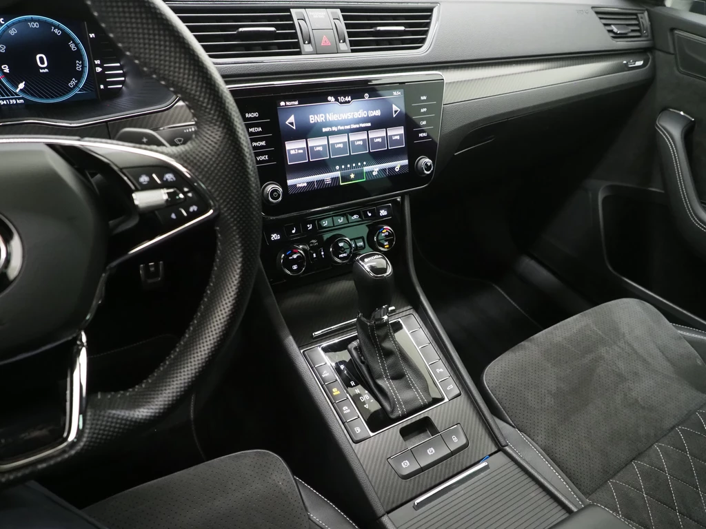 Škoda Superb – foto 35