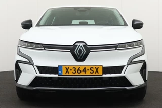 Renault Megane E-Tech – thumbnail 6