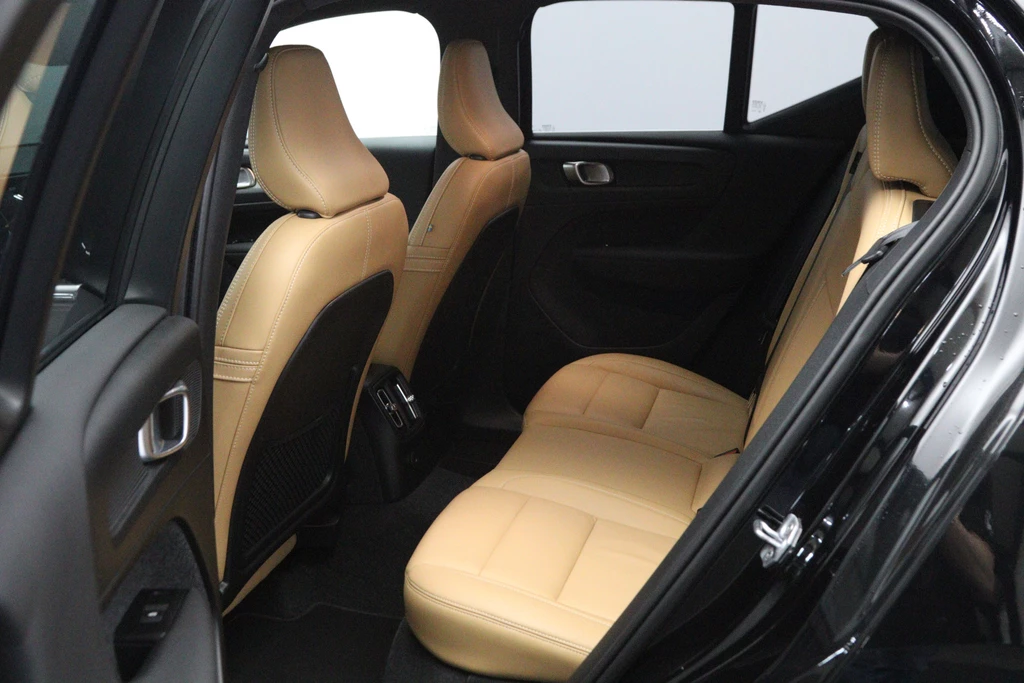 Volvo XC40 – foto 31