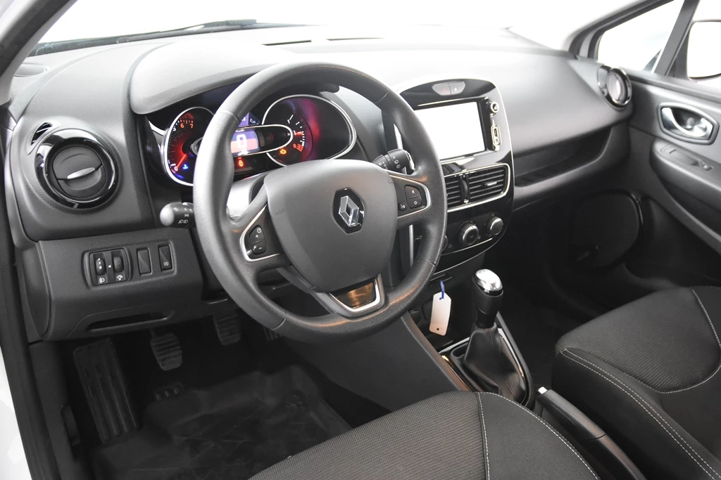 Renault Clio – foto 11