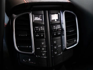 Porsche Cayenne – thumbnail 45