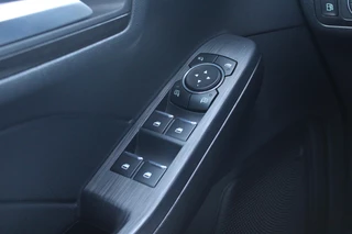Ford Kuga – thumbnail 21