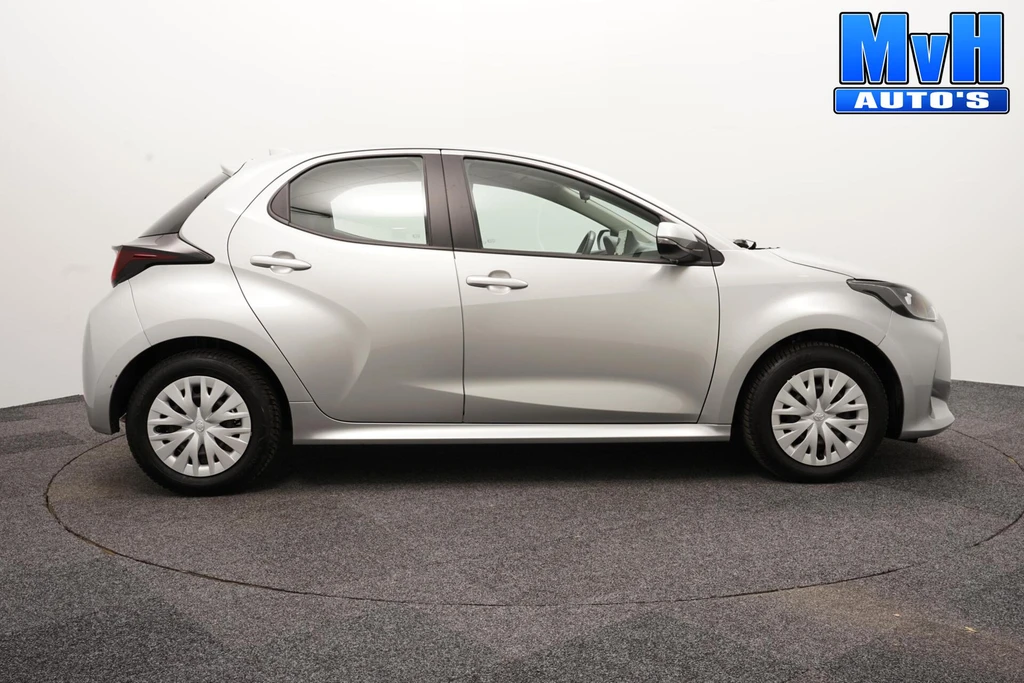 Toyota Yaris – foto 12