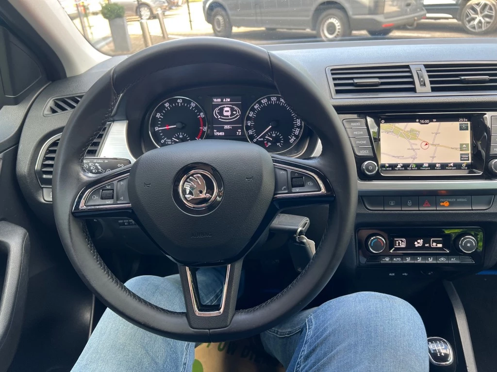 Škoda Fabia – foto 15