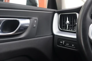 Volvo XC60 – thumbnail 28