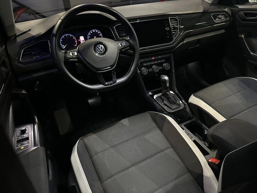 Volkswagen T-Roc – foto 15