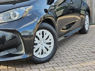 Toyota Yaris – thumbnail 32