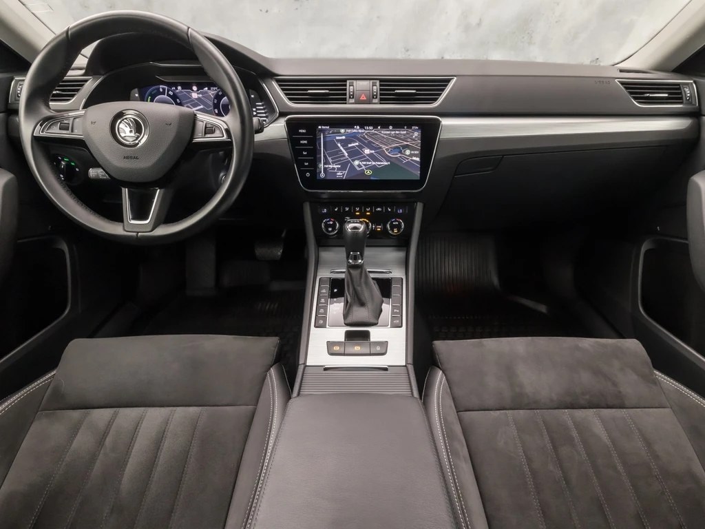 Škoda Superb – foto 8