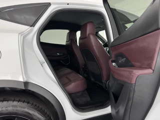 Jaguar E-PACE – thumbnail 13