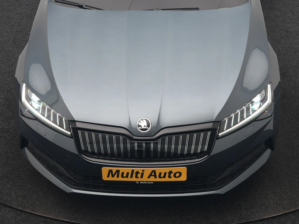 Škoda Superb – foto 11