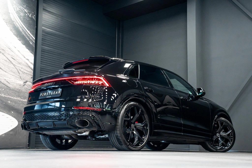 Audi RSQ8 – foto 5