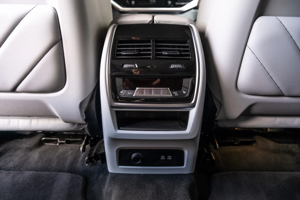 BMW XM – foto 38