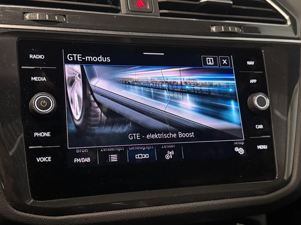 Volkswagen Tiguan – foto 18