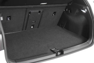 Volkswagen Golf – thumbnail 32