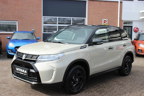 Suzuki Vitara 1.4 Boosterjet Special Edition Hybrid | €1.500,- korting! | NIEUW! | Direct leverbaar! |