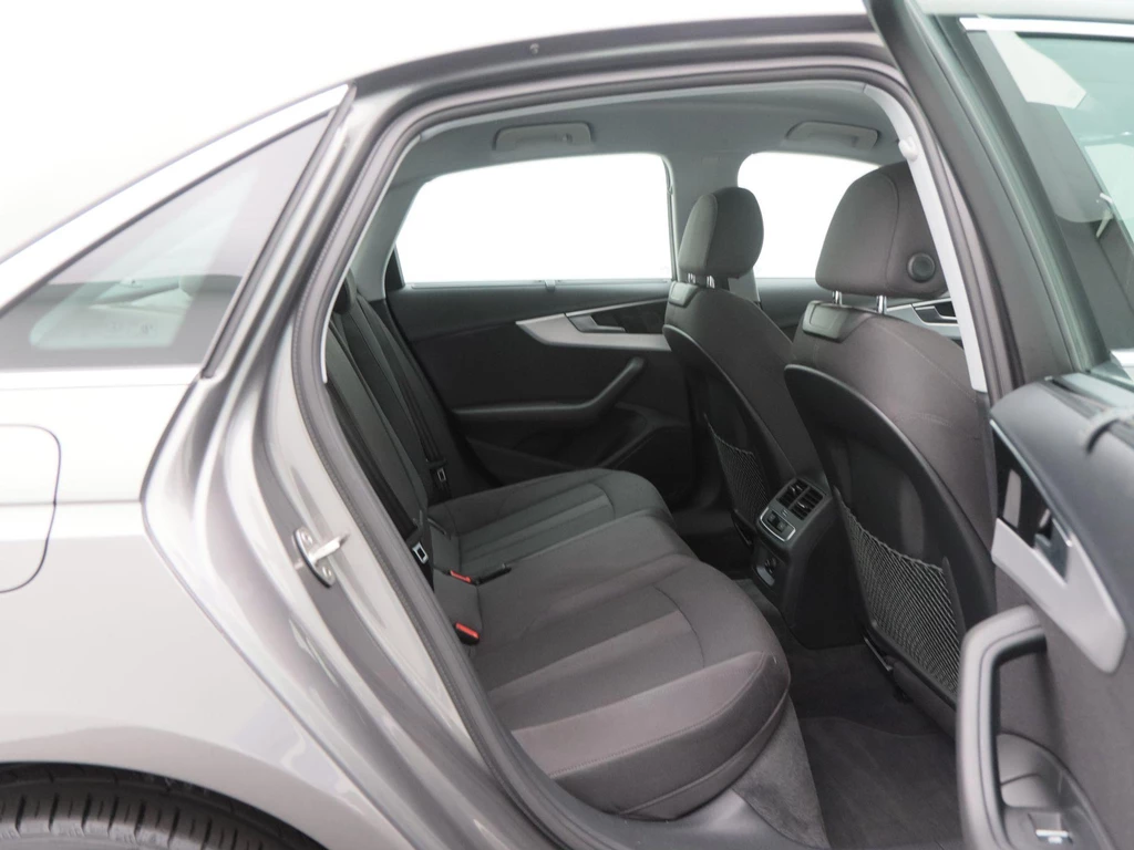 Audi A4 – foto 36